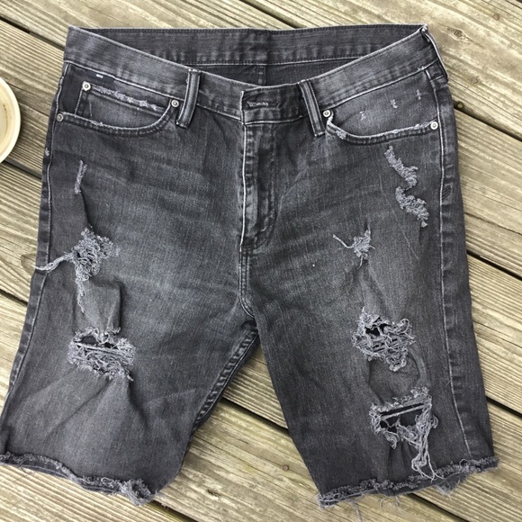 BDG dark denim distressed shorts - Picture 2 of 4